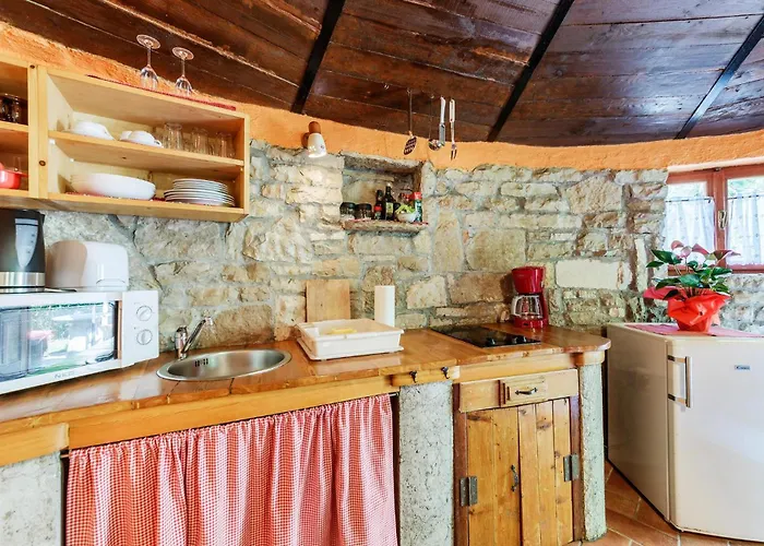 Cozy In With Wifi Feriehus Pula