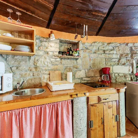 Amazing In With Wifi Holiday home Pula