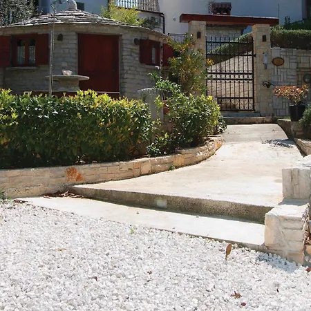 Belle Maison à Avec Wi-fi * Pula