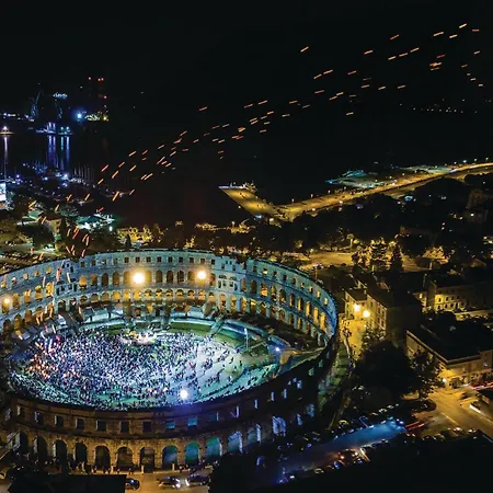 Cozy In With Wifi Casa vacanze *